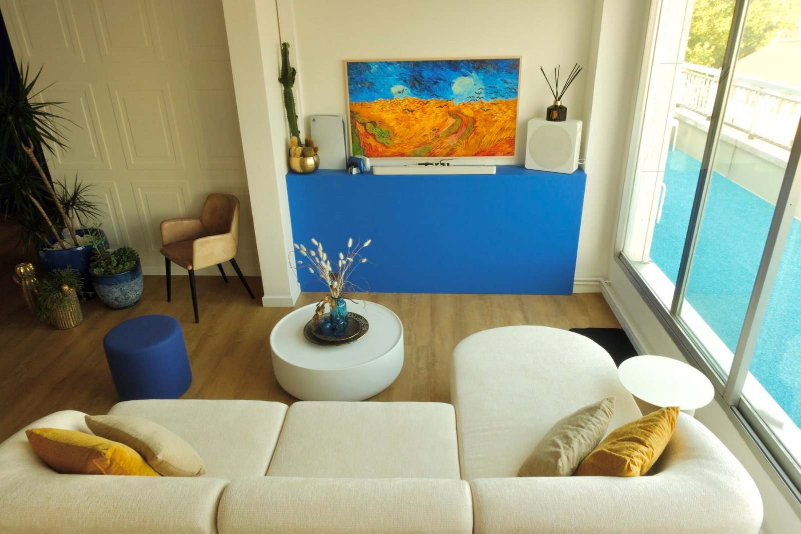 Espace détente et divertissement des studios Gwaffa