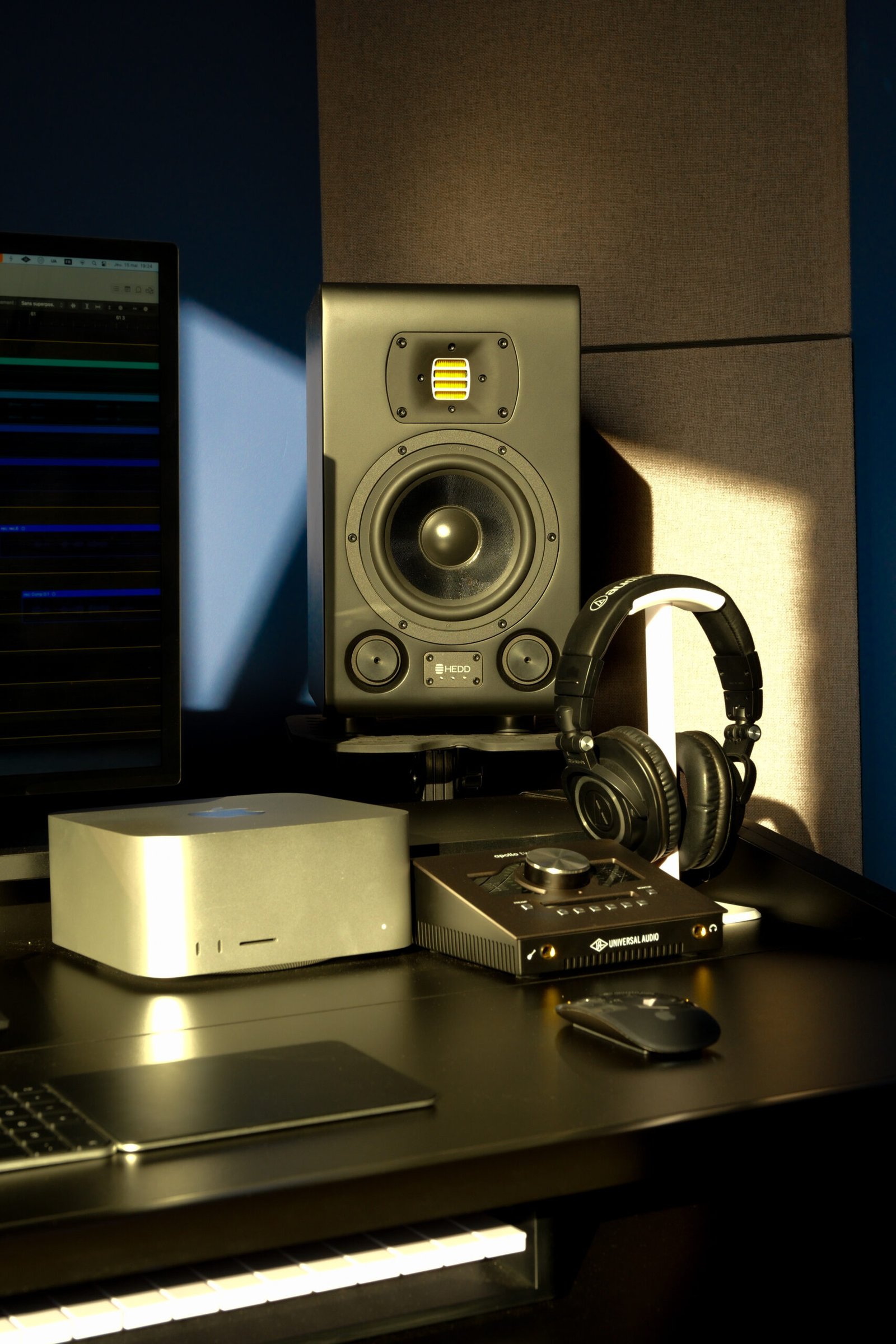 Carte son, mac pro et enceinte de monitoring